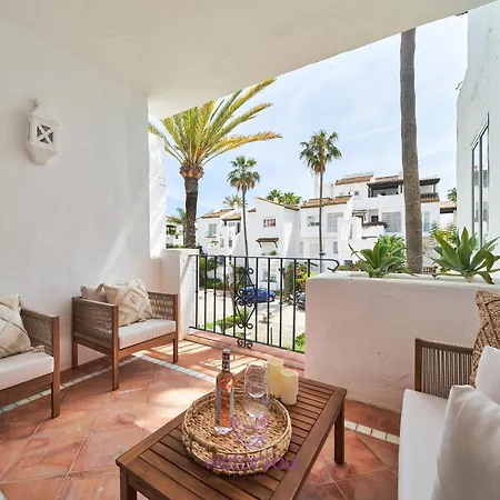Weforyou Costalita 2 Bedrooms إِستيبونا